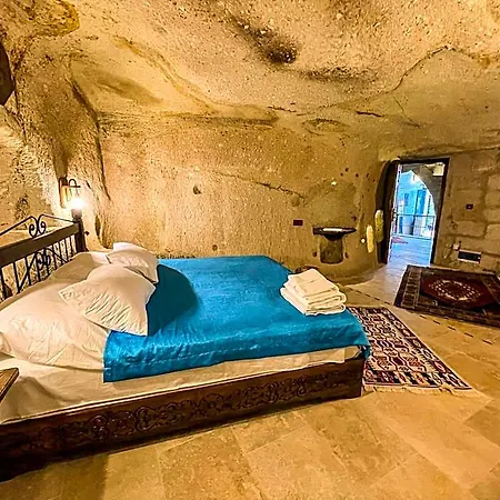 Takunya Cave Отель *